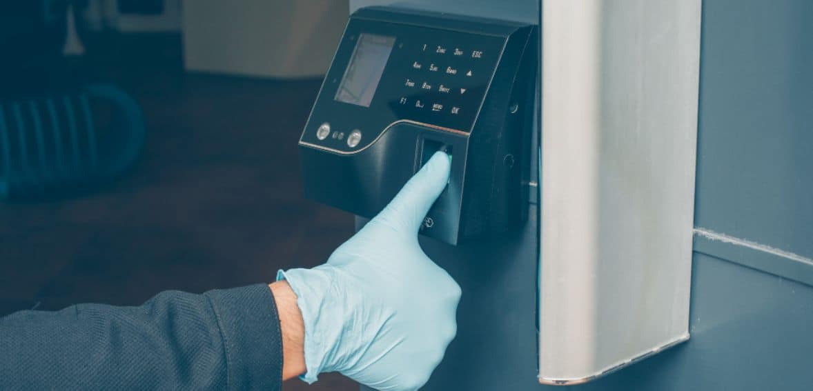 Implementing acesss control